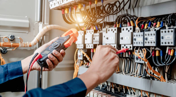 Best Circuit Breaker Repair  in Oakley, KS
